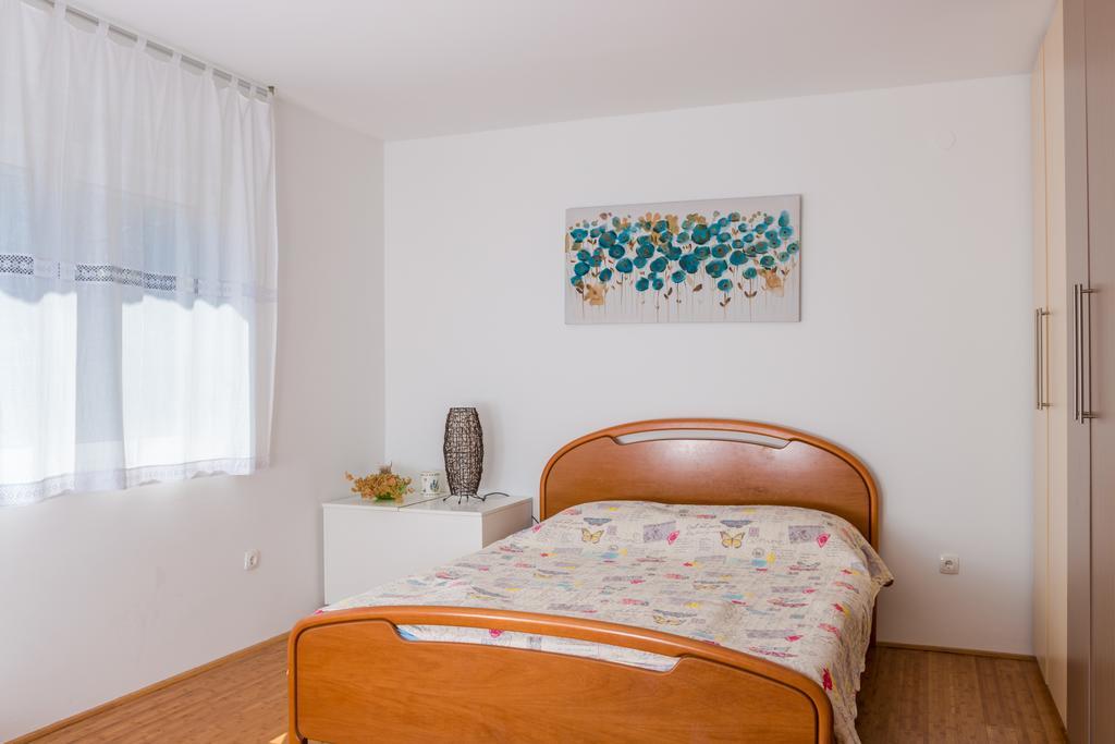 Apartments Seka Novi Vinodolski Esterno foto